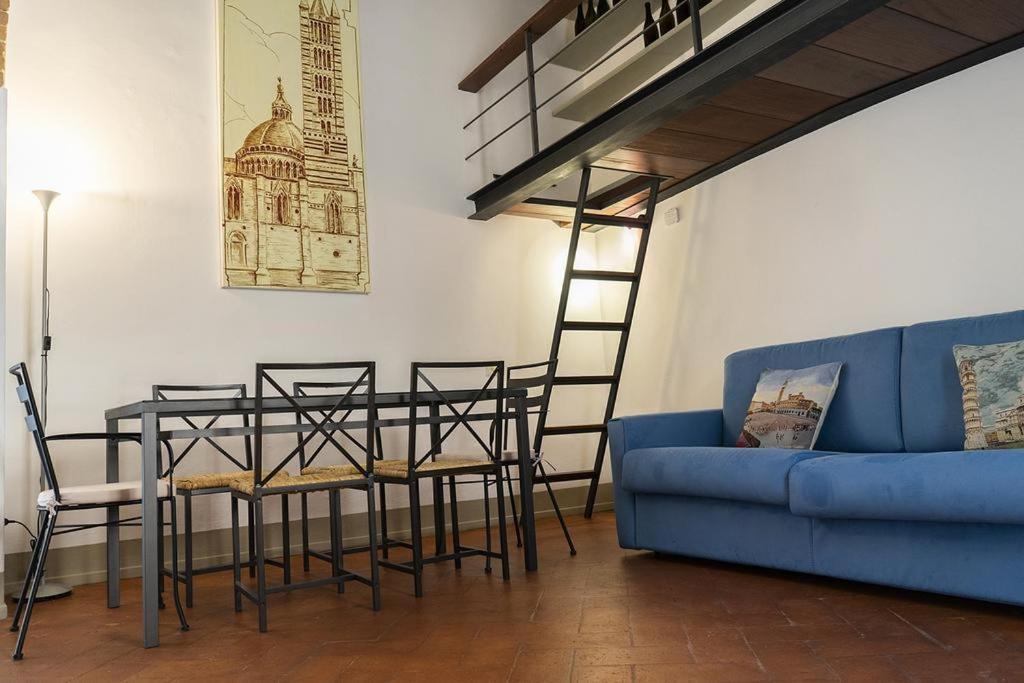 Fuga D'Archi Apartment Siena Exterior photo