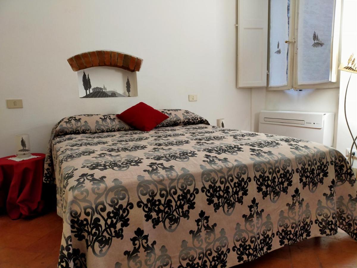 Fuga D'Archi Apartment Siena Exterior photo