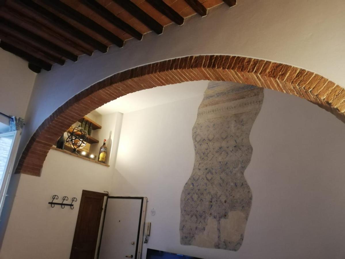 Fuga D'Archi Apartment Siena Exterior photo